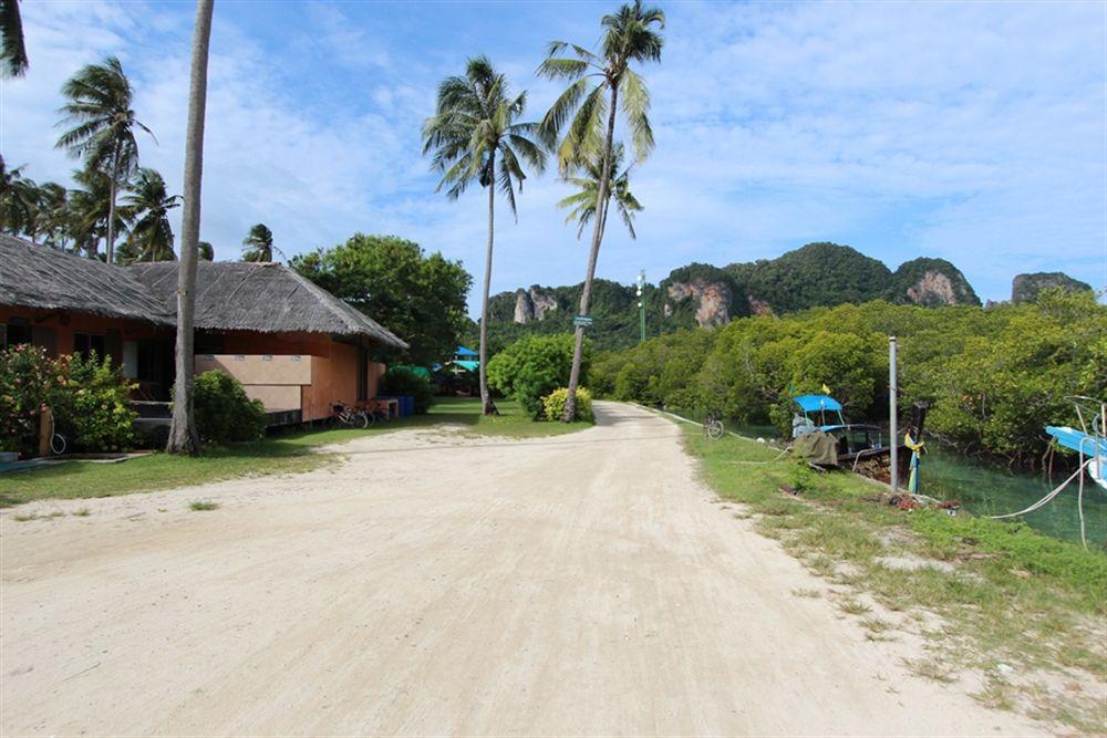 Phi Phi Ba Kao Bay Resort Ngoại thất bức ảnh